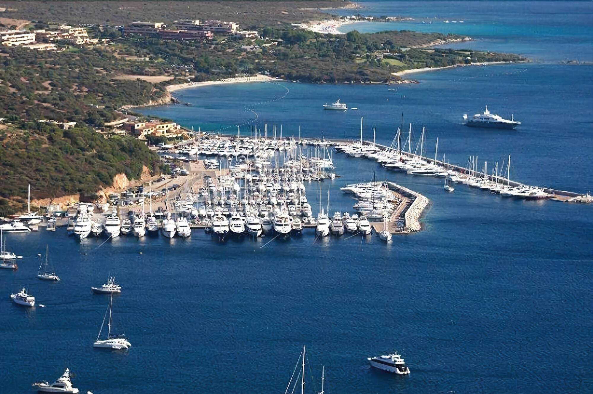 Residence Marineledda & Vela Blu Golfo Aranci Exterior photo